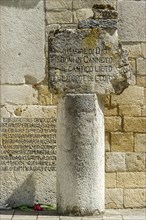 Relief stone