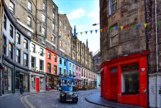 Victoria Street in the historic centre of Edinburgh