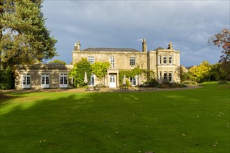 Guyers House country house hotel building