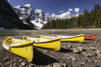 Canoes at Moraine Lake