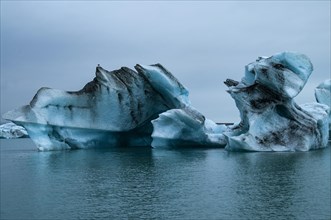 Icebergs in the glacier lagoon Joekulsarlon