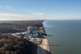 The Palisades nuclear power plant on the shore of Lake Michigan