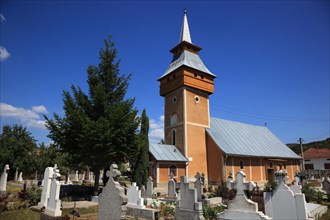 Church of Saint Nicola and cemetery of Geoagiu