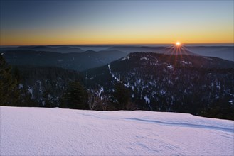 Sunrise on the Hornisgrinde in winter