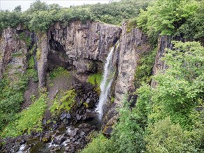 Hundafoss Waterfall