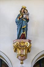 Mary with infant Jesus