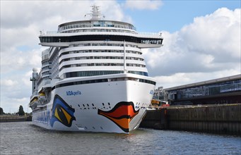 Cruise ship Aida perla in the port of Hamburg