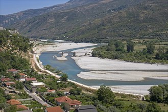 Village and bridge over the Drino