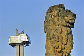 Boures monumental lion and panoramic tower at the Gileppe Dam