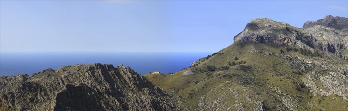 Serra de Tramuntana, View of the Mediterranean Sea, Majorca, Balearic Islands, Spain, Europe