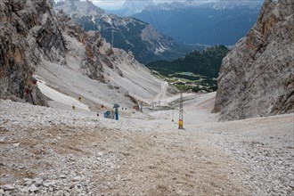 Gondola lift to Forcella Staunies, Monte Cristallo group, Dolomites, Italy, Europe