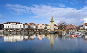 Harbour promenade with Mangturm, reflected in the lake, harbour, Lindau Island, Lake Constance, Bavaria, Germany, Europe