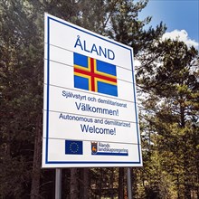 Welcome sign Aland, autonomous and demilitarised, Eckeroe, Fasta Aland, Aland Islands, Aland Islands, Finland, Europe
