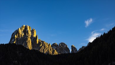 Snow-covered summit of the Sassolungo in the evening light, Val Gardena, Dolomites, South Tyrol, Italy, Europe