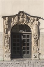 Historic entrance portal from 1910, Chamber of Industry and Crafts, Nuremberg, Middle Franconia, Bavaria, Germany, Europe