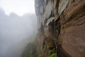 Pico Arieiro to Pico Ruivo Hike, Rock Cliff Hiking Trail, Central Mountains of Madeira, Madeira, Portugal, Europe