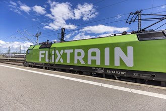 Flixtrain, Central Station, Stuttgart, Baden-Wuerttemberg, Germany, Europe