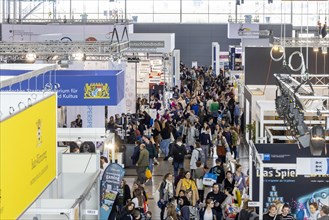 The trade fair Didacta is Europes largest education fair, crowds of visitors in the exhibition halls. Target groups are teachers and trainers at kindergartens, schools and universities. Stuttgart, Bad...