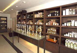 Perfumery department in the department stores', fragrances, cosmetics, perfume, brand products, internationality, body care, deodorant, shower care, shaving, soaps, make-up, facial care, hair styling