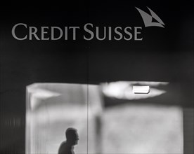 Bank Credit Suisse lettering