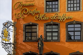 Traditional Pfaffen Brewery, Heumarkt, Old Town, Cologne, Rhineland, North Rhine-Westphalia, Germany, Europe