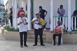 Musicians of the local dance group for tourists, in the Parque Independenzia in the Centro Historico, Old Town of Puerto Plata, Dominican Republic, Caribbean, Central America