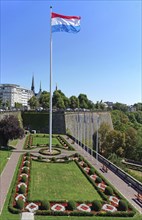Flag Luxembourg, View of picturesque gardens at Place de la Constitution