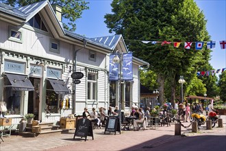 Pedestrian zone with cafe in summer, tourists, Mariehamn, Aland Islands, Aland, Finland, Europe