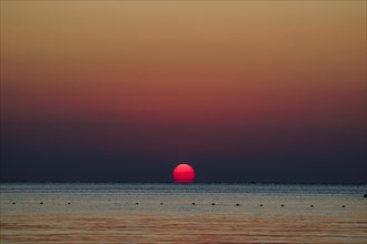 Sunrise on the Red Sea. Sharm-el-Sheikh, 19.11.2022, Sharm-el-Sheikh, Egypt, Africa