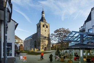 Mettmann Protestant Church, pedestrian zone, district town, city centre, Mettmann, North Rhine-Westphalia, Germany, Europe