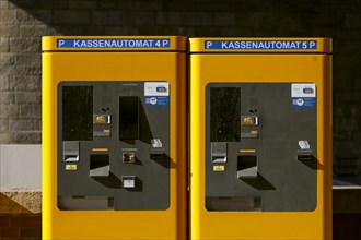 Automatic pay station for parking fees, parking on the Rhine under the Oberkassel Bridge, Duesseldorf, North Rhine-Westphalia, Germany, Europe