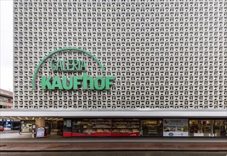 Galeria Kaufhof, exterior view, facade with so-called Horten tiles, Reutlingen, Baden-Wuerttemberg, Germany, Europe
