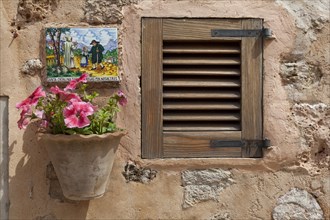 Typical tile and flower decoration, Valldemossa, Majorca, Balearic Islands, Spain, Europe