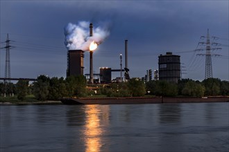 Huettenwerke Krupp Mannesmann, HKM, coking plant steam cloud, Rhine, Duisburg, North Rhine-Westphalia, North Rhine-Westphalia, Germany, Europe