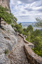 Hiking trail to Castell d Alaro