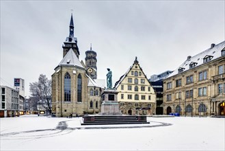 City view with snow