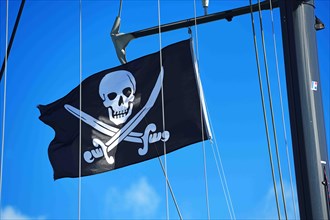 Pirate flag on sailboat