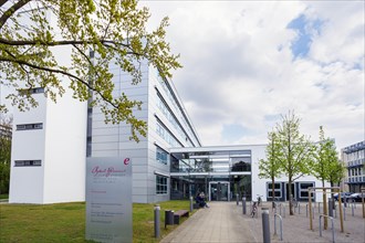 New building of the Robert Schumann University on the Golzheim campus