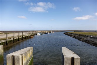 Everschopsiel harbour in North Frisia with outflowing water