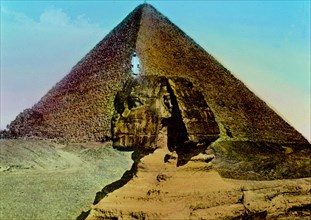 Egypt. Cheops Pyramid with the Sphinx. Old autochrome photograph. Mid 19th century