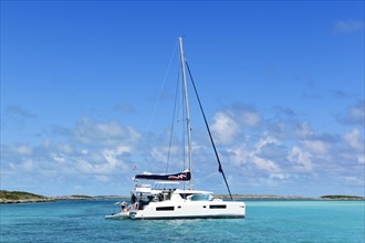 Sailing Yacht at Allens Cay