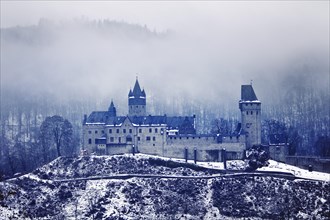 Altena Castle with fog in winter