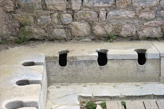 Roman toilet