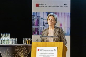 Dr Nicole Hoffmeister-Kraut
