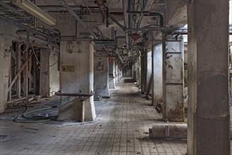 Supply lines in the basement of a former paper factory