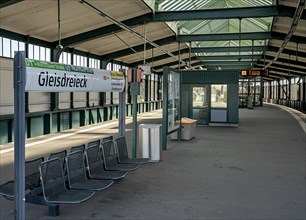 Above-ground underground station Gleisdreieck