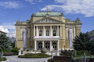 National Theatre