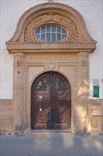 Portal with inscription Ortskrankenkasse