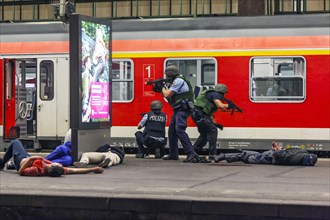 Anti-terror exercise at the main station