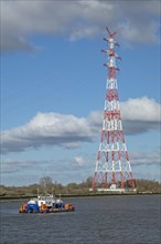 Southern supporting mast of Elbe crossing 2